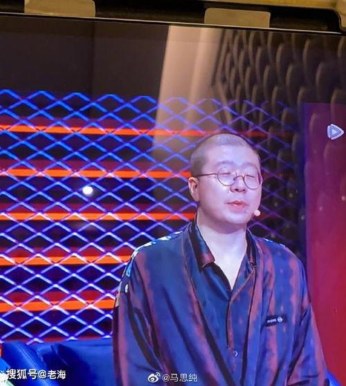 脱口秀李诞个人资料,从脱口秀演员到人生观察者
